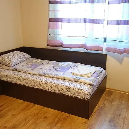 Apartment апартамент Lion 7 Tryavna